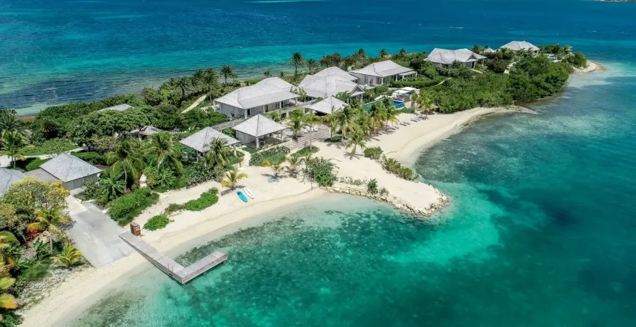 Delphis – 5BR Villa on Private Peninsula, Jumby Bay